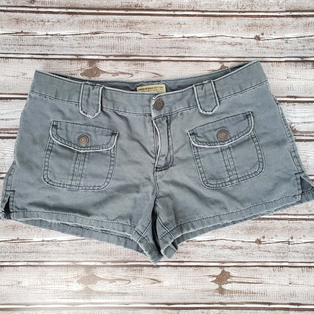 American Eagle Outfitters shorts